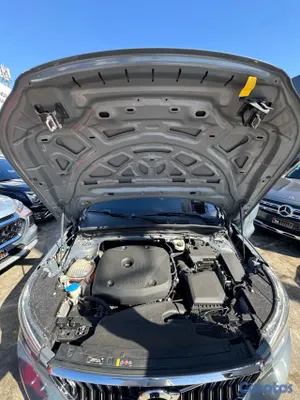 2022 Volvo XC-40 T4 Inscription — foto 12 / 12