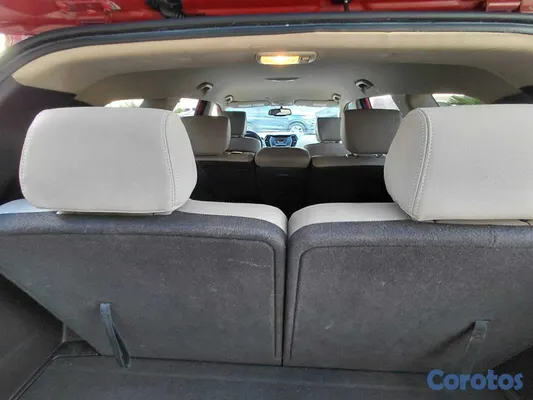 2016 Hyundai Santa Fe — foto 7 / 10