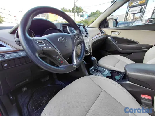 2016 Hyundai Santa Fe — foto 9 / 10