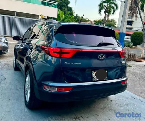 2017 Kia Sportage — foto 4 / 10