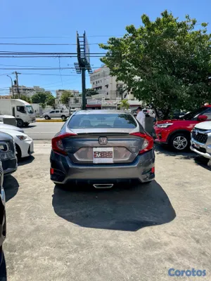 2019 Honda Civic — foto 6 / 13