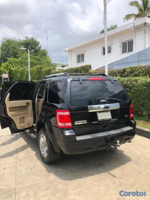 2012 Ford Escape — foto 6 / 10