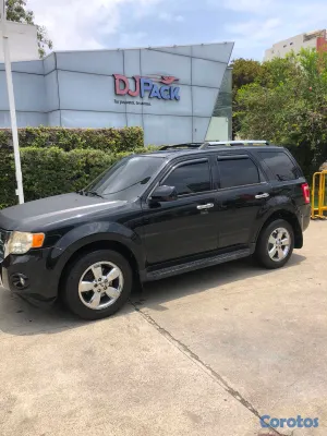 2012 Ford Escape — foto 8 / 10