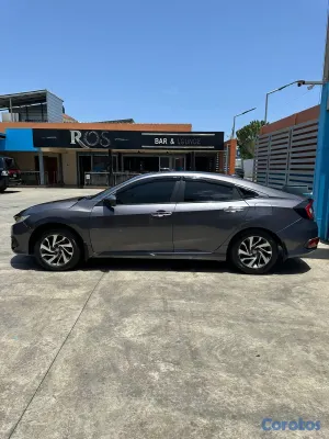 2016 Honda Civic — foto 6 / 6