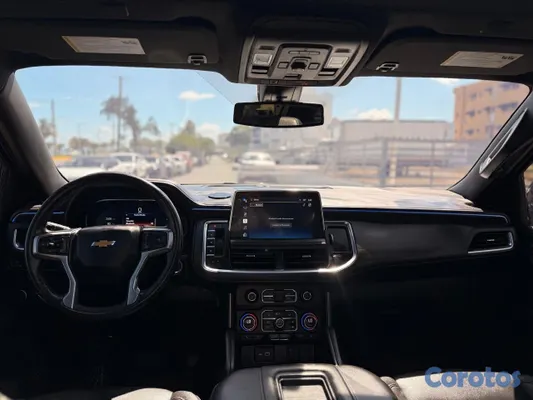 2022 Chevrolet Suburban — foto 5 / 9