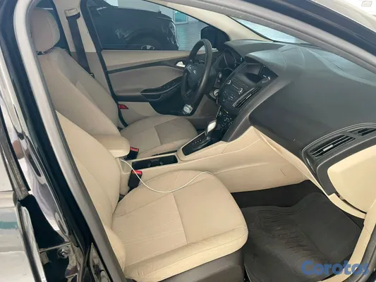 2018 Ford Focus — foto 3 / 10