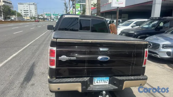 2014 Ford Serie F — foto 10 / 10