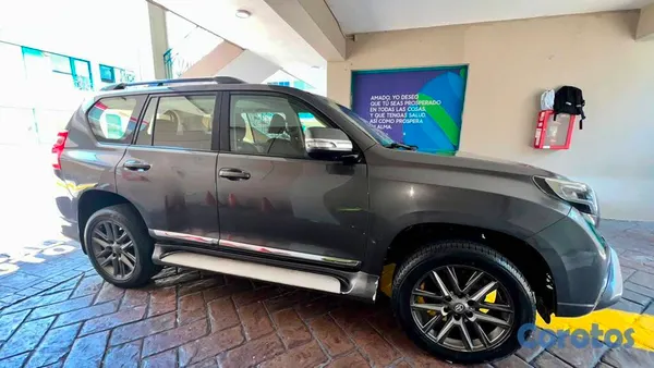 2015 Toyota Land Cruiser Prado — foto 6 / 13