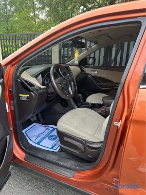 2017 Hyundai Santa Fe — foto 6 / 10