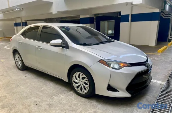 2018 Toyota Corolla — foto 4 / 9