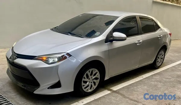 2018 Toyota Corolla — foto 8 / 9