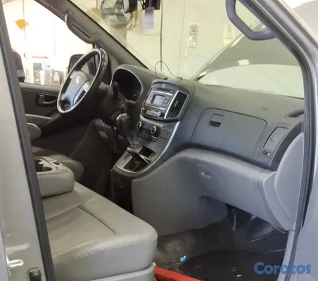 2021 Hyundai Starex — foto 6 / 11