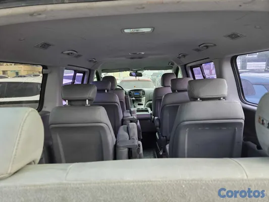 2021 Hyundai Starex — foto 8 / 11
