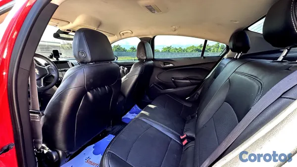 2016 Chevrolet Cruze — foto 4 / 7