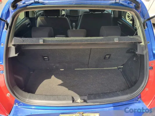 2014 Suzuki Swift — foto 9 / 9