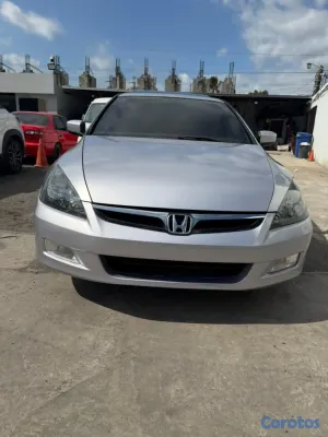 2004 Honda Accord — foto 5 / 11