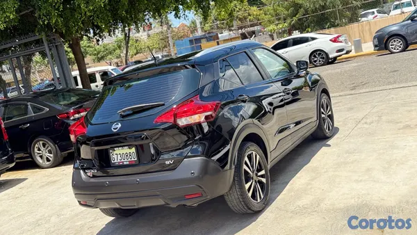 2020 Nissan Kicks — foto 4 / 10