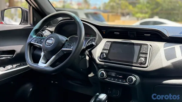 2020 Nissan Kicks — foto 7 / 10