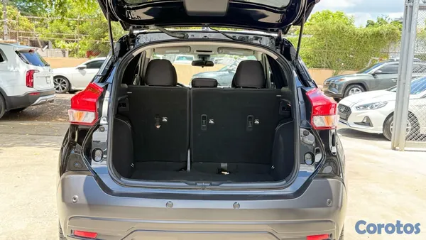 2020 Nissan Kicks — foto 9 / 10