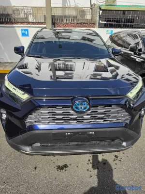 2025 Toyota Rav-4 — foto 7 / 8