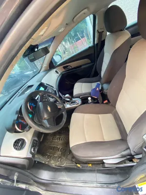 2014 Chevrolet Cruze — foto 4 / 12