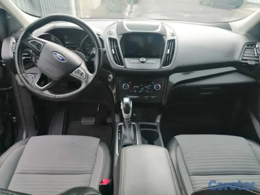 2019 Ford Escape — foto 2 / 11