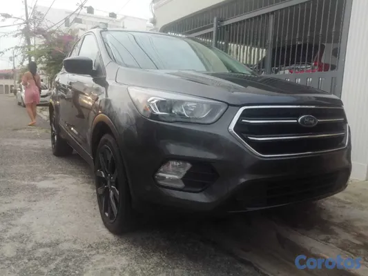 2019 Ford Escape — foto 6 / 11
