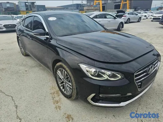 2018 Hyundai Grandeur — foto 2 / 6