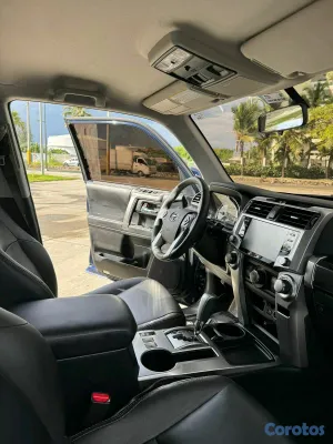 2024 Toyota 4 Runner — foto 6 / 7