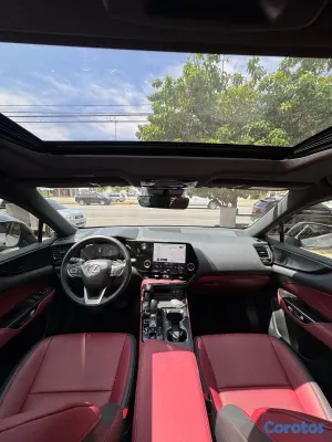 2024 Lexus NX — foto 4 / 10