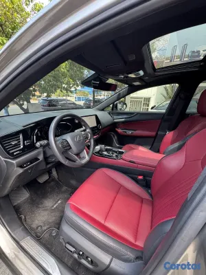 2024 Lexus NX — foto 5 / 10