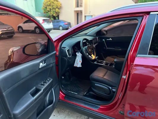 2021 Kia Sportage — foto 3 / 10