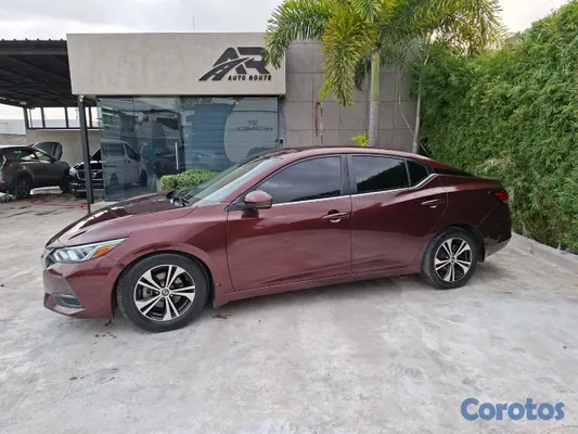 2020 Nissan Sentra — foto 6 / 10