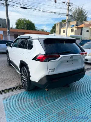 2022 Toyota Rav-4 — foto 4 / 13