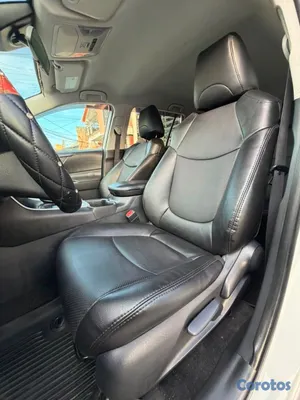 2022 Toyota Rav-4 — foto 9 / 13