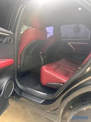 2019 Lexus Rx — foto 6 / 13
