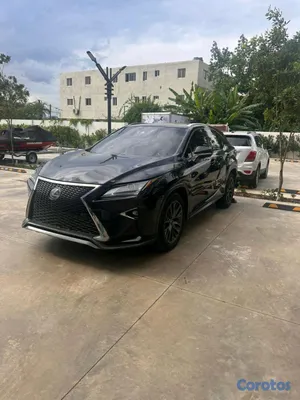 2019 Lexus Rx — foto 11 / 13