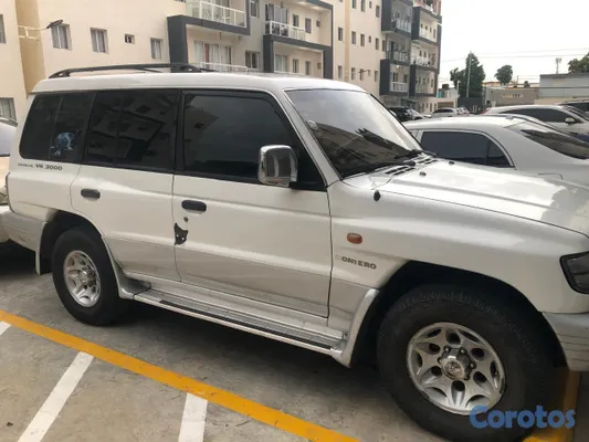 1998 Mitsubishi Montero
