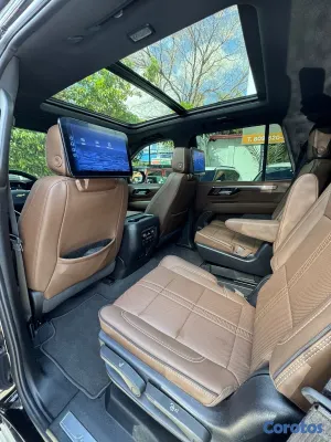 2025 Chevrolet Tahoe — foto 5 / 10