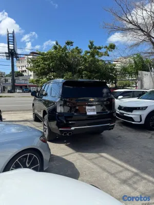 2025 Chevrolet Tahoe — foto 9 / 10