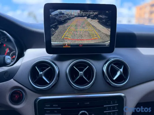 2018 Mercedes Clase GLA — foto 5 / 10