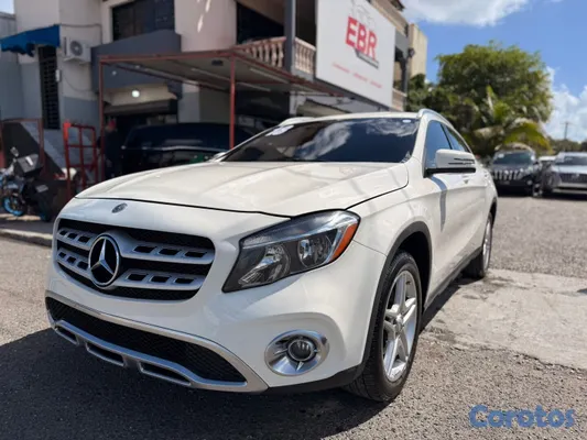 2018 Mercedes Clase GLA — foto 10 / 10