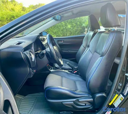 2019 Toyota Corolla — foto 6 / 10