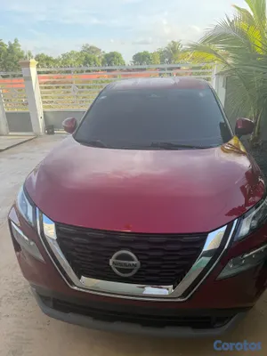 2021 Nissan Rogue — foto 5 / 9