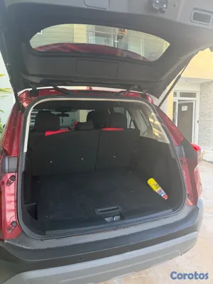 2021 Nissan Rogue — foto 6 / 9