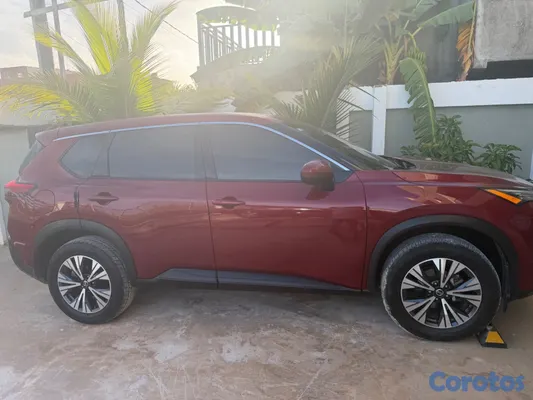 2021 Nissan Rogue — foto 9 / 9