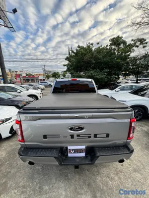 2022 Ford Serie F — foto 13 / 14