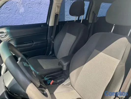 2016 Jeep Patriot — foto 5 / 6