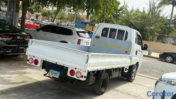 2020 Kia Bongo — foto 2 / 10