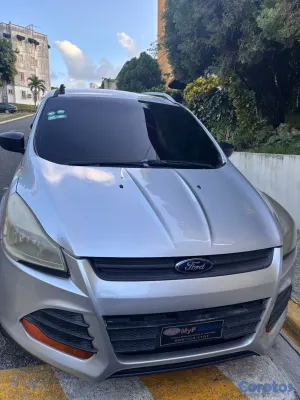 2014 Ford Escape — foto 2 / 7